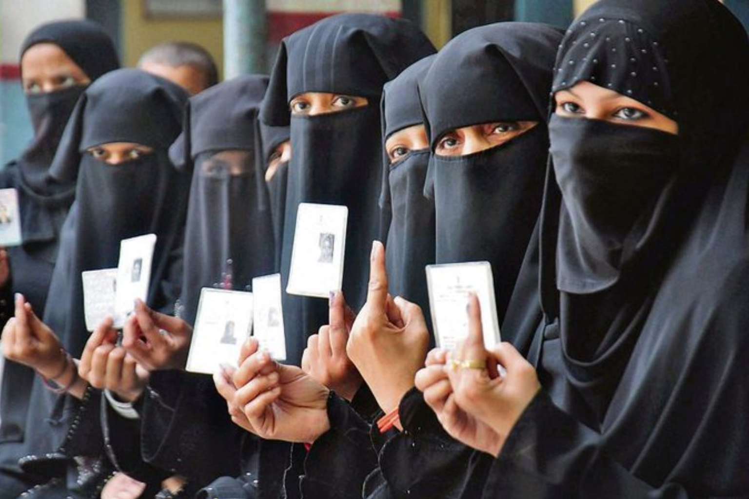 ECI to Verify Burqa-Clad Voters in Bihar to Ensure Identity Accuracy