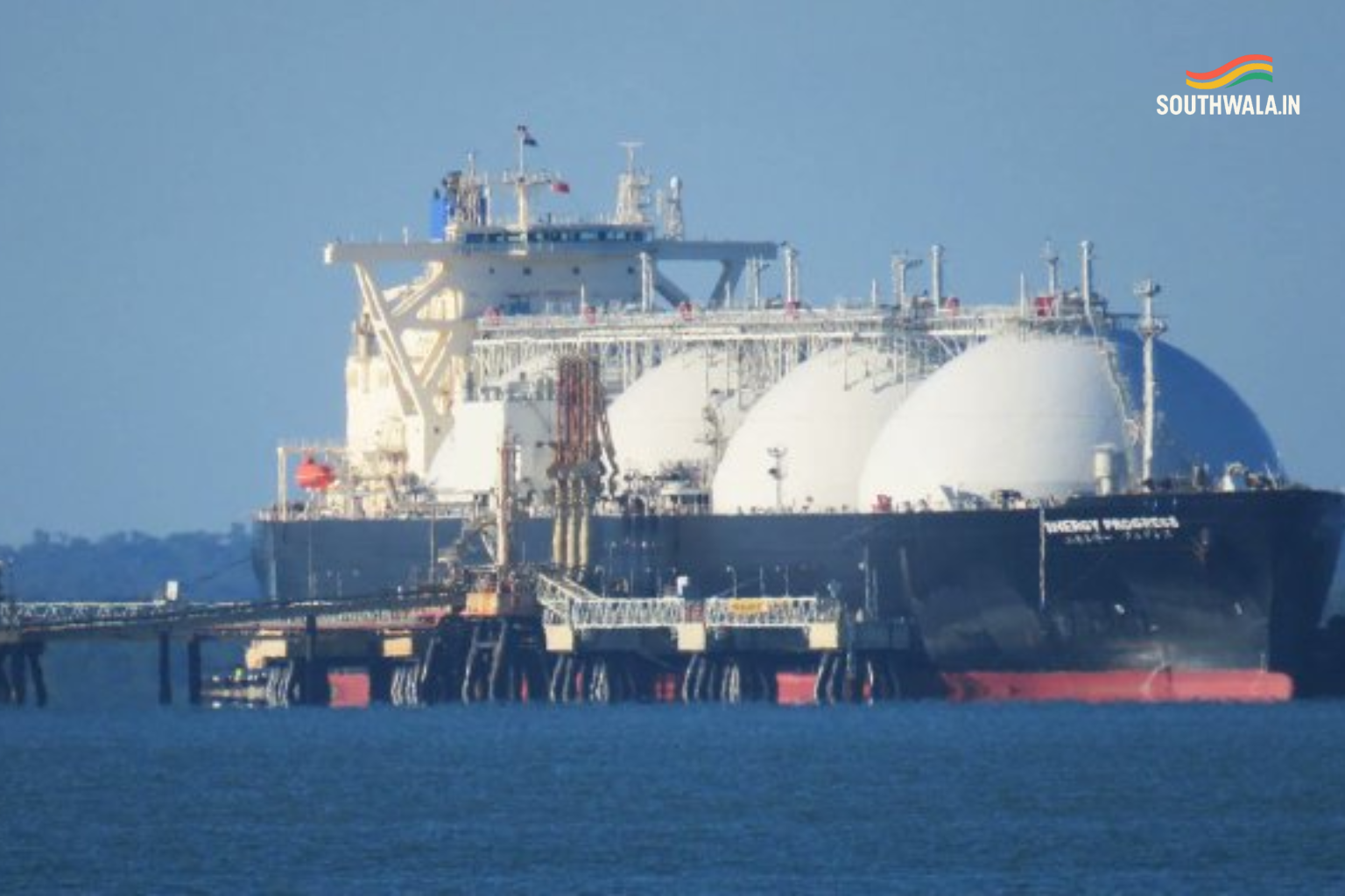 Japan Rejects US Call to End Russian Energy Imports, Cites National Interest